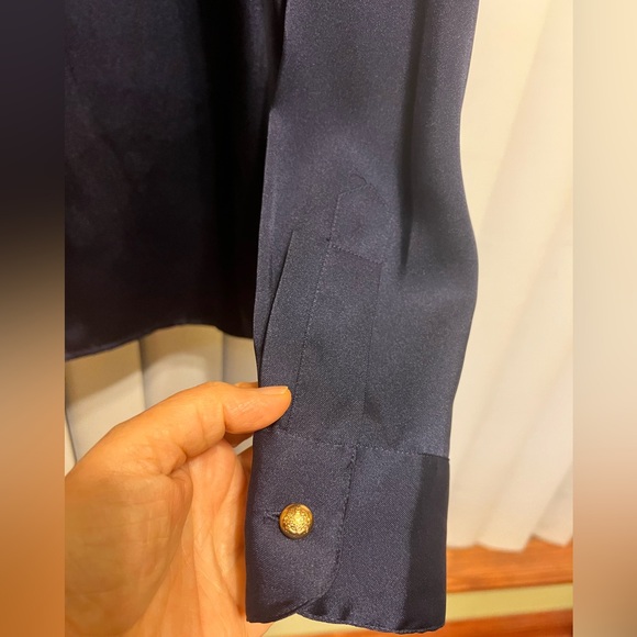 Ralph Lauren beautiful satin blue button down shirt size large - Picture 8 of 8